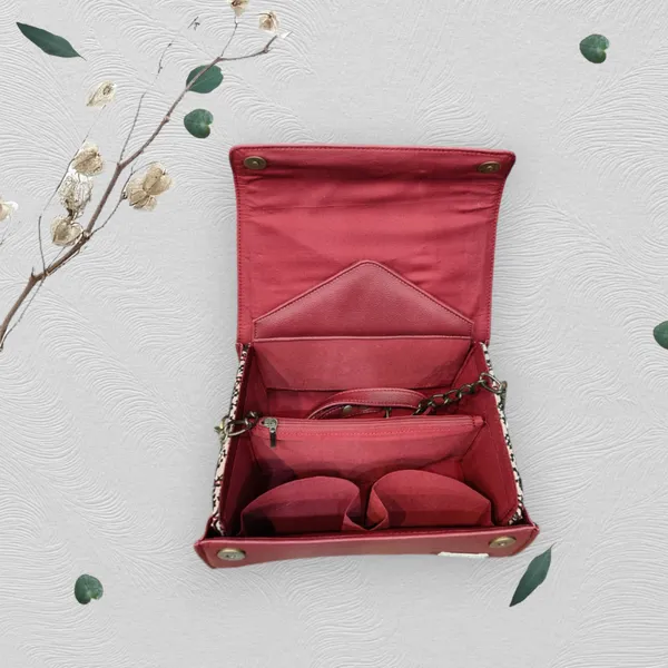 Maroon_Box_Sling_Bag