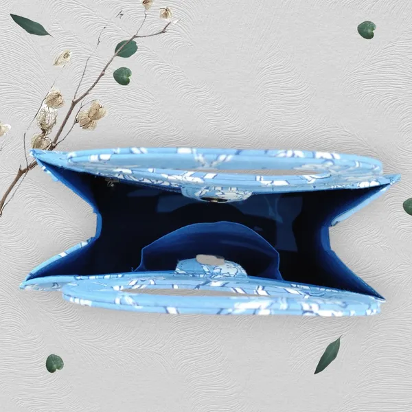 Blue_&_White_Handcrafted_Cotton_Badal_Mahal_Small_Tote_Hand_Bag