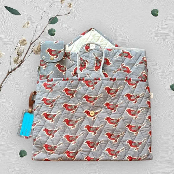 Handcrafted_Bird_Quilted_Travelling_Kit_/_Gift_Set