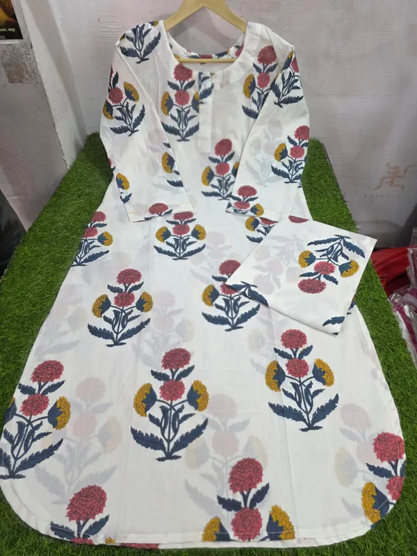 Sanganeri_Print_Cotton_Kurta_Pant_Hand_Block