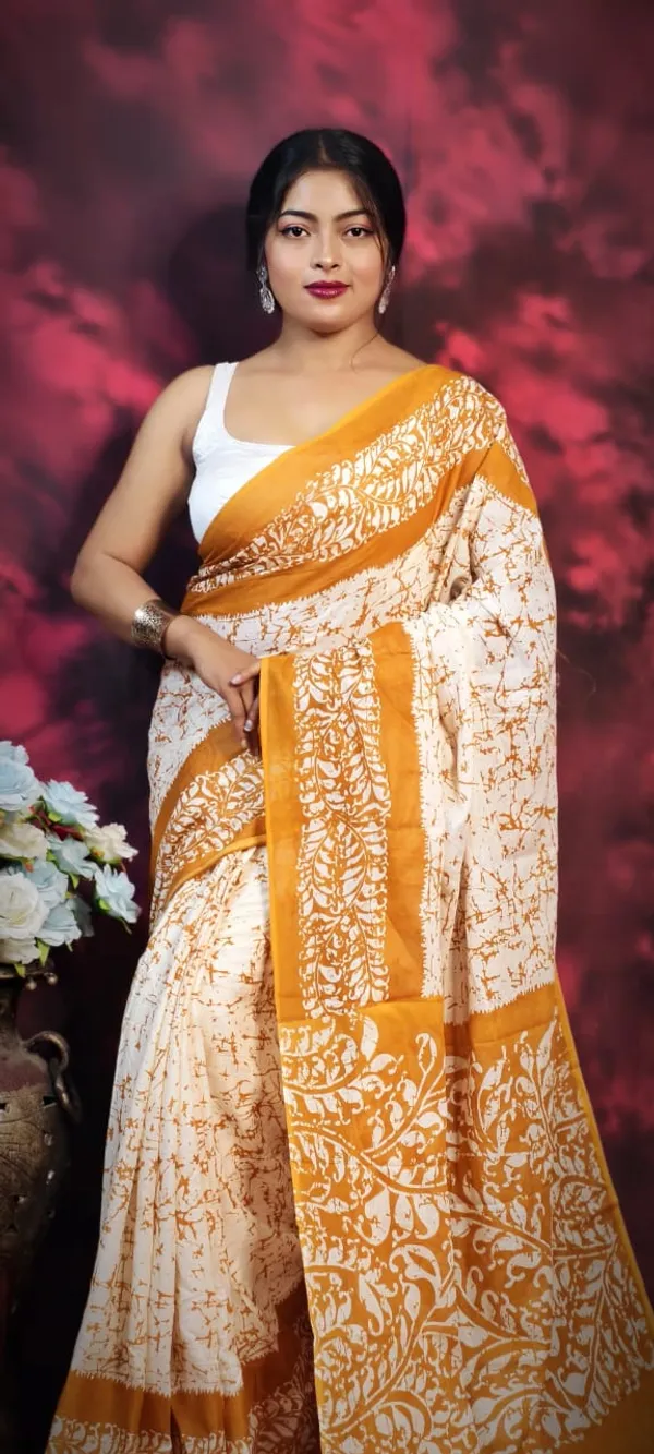 Off_White_and_Yellow_Authentic_Bengal_Mull_Mull_Soft_Pure_Cotton_Latest_Block_Print_Design_Saree_For_Women