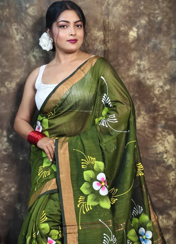 Pesta_Handloom_Premium_Quality_Handprint_Flower_Motifs_Women_Cotton_Silk_Saree_For_Women_With_Blouse_Piece