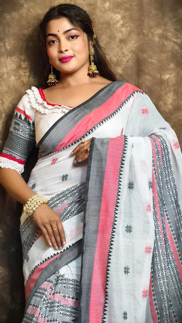 White_Handloom_Premium_Quality_Moddo_Moni_Cotton_Saree_For_Women_with_Blouse_Piece