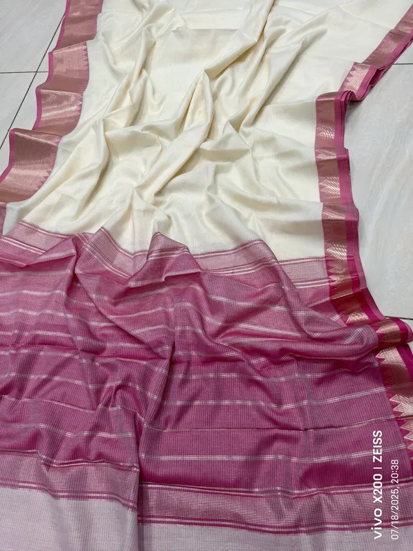 White_and_Pink_Mangalagiri_Silk_Saree_with_Blouse_Piece_Traditional_Handloom_Silk_Saree_for_Women