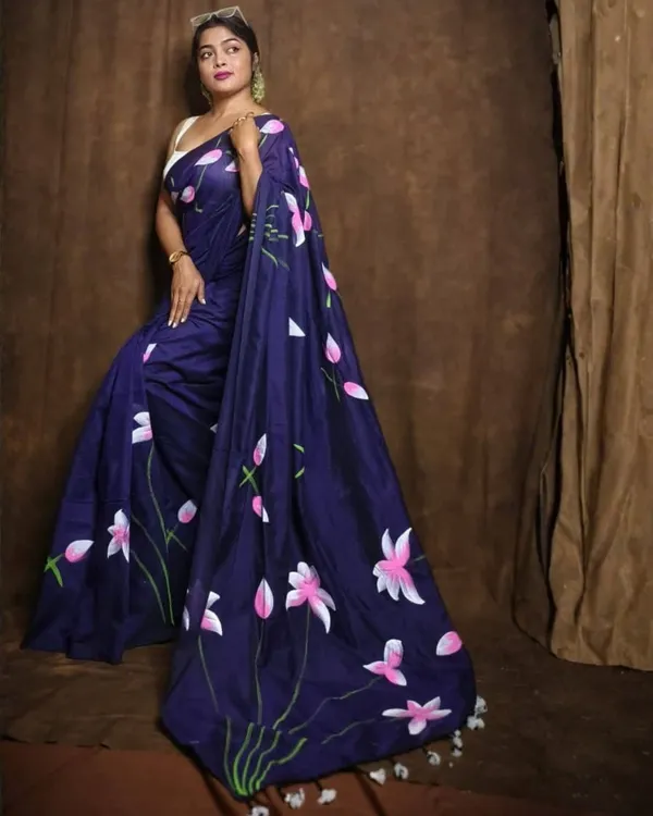 Blue_Handloom_Premium_Quality_Pure_Cotton_Hand_Print_Saree_With_Blouse_Piece