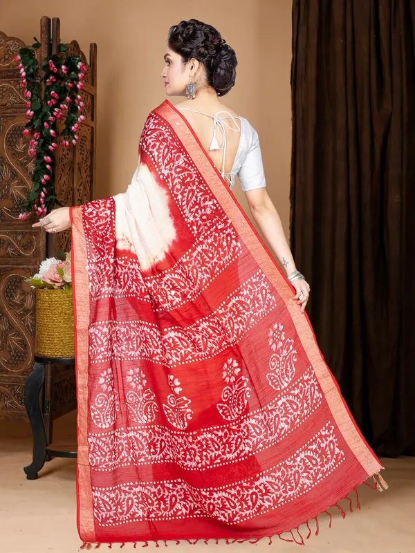 White_And_Red_Linen_Batik_Print_Soft_Saree_With_Blouse_Pcs