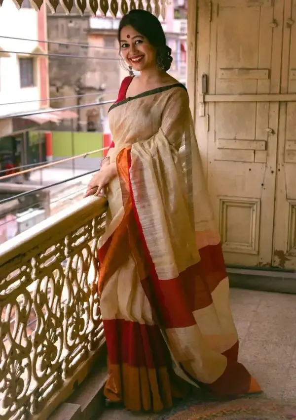Puja_Special_Off_White_Viscose_Cotton_Saree_for_Women_|_6.3_Meter_Soft_Festive_Saree_with_Blouse_Piece_|_Traditional_Ethnic_Wear_for_Durga_Puja_&_Festivals