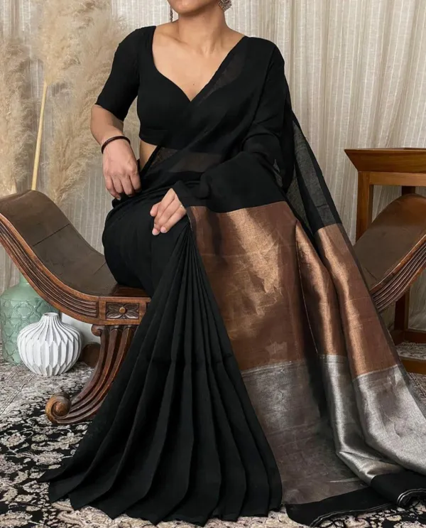 Black_Authentic_Bengal_Handloom_Khaadi_Cotton_Saree_For_Women_With_Running_Blouse_Peice