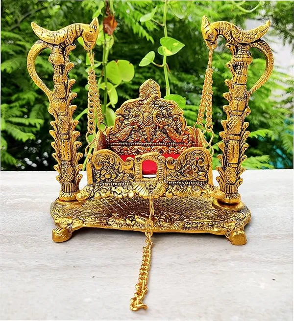 Jhula_Statue_Sculpted_in_Great_Detail_in_Ivory_Antique_Golden_Finish_-_Laddu_Gopal_|_Home_Decor_|_Mandir_|_Gift_|_Hindu_God