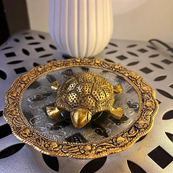 Gold_Metal_Feng_Shui_Tortoise_On_Plate_Showpiece_for_Good_Luck-Vastu_|_Feng_Shui_Turtle_for_Home_Decor,_Living_Room_&_Office_|_Golden