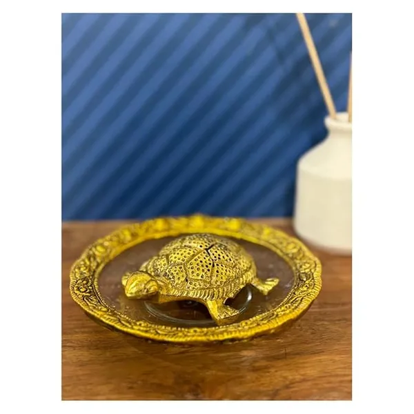 Gold_Metal_Feng_Shui_Tortoise_On_Plate_Showpiece_for_Good_Luck-Vastu_|_Feng_Shui_Turtle_for_Home_Decor,_Living_Room_&_Office_|_Golden