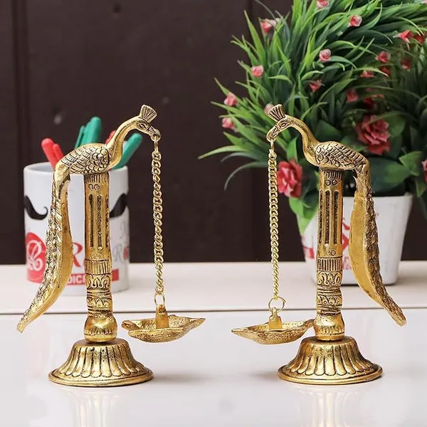 Handmade_Peacock_Design_Long_Chain_Oil_Lamp_Diya_for_Pooja_Room_Home_Offce_Hanging_Chain_Deepak_for_Temple_Home_Diwali_Decoration_Gifts_&_Puja_Decoration_Items_(1_no.)