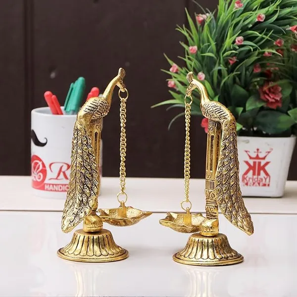 Handmade_Peacock_Design_Long_Chain_Oil_Lamp_Diya_for_Pooja_Room_Home_Offce_Hanging_Chain_Deepak_for_Temple_Home_Diwali_Decoration_Gifts_&_Puja_Decoration_Items_(1_no.)