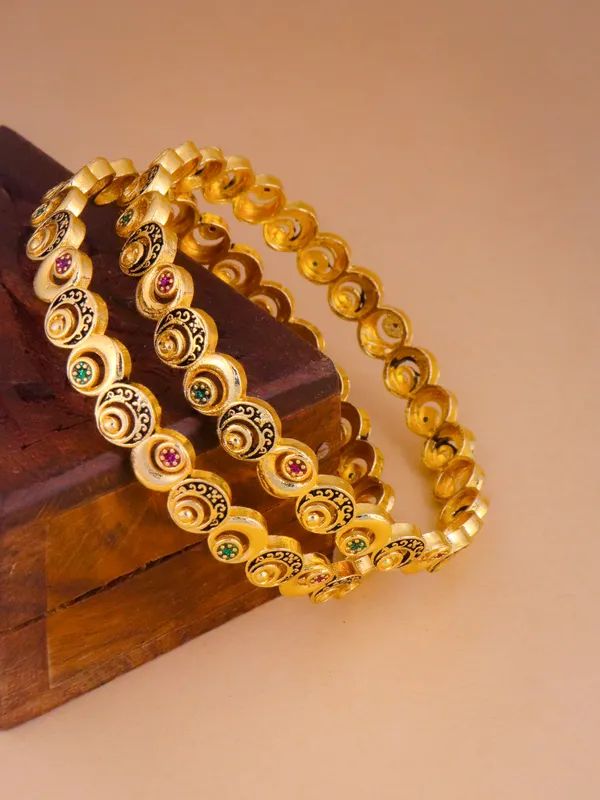Urvi_Bangle._(Set_of_2)
