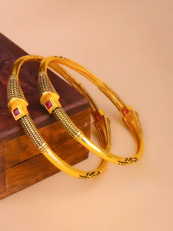 Aishwarya_Bangle._(_Set_of_2)