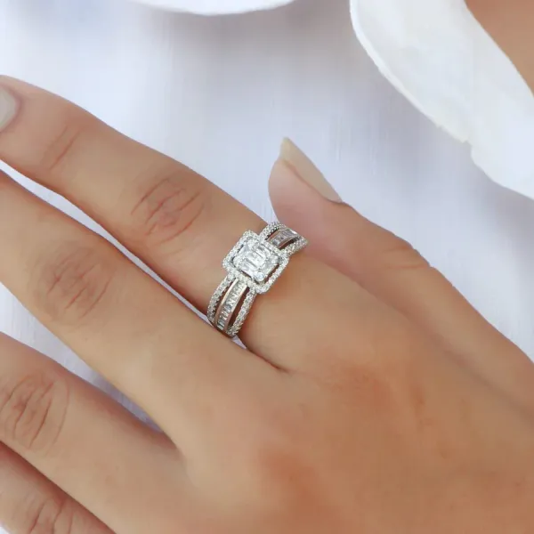 Sparkling_Diamond_Square_Trinity_Brass_Ring_For_Women