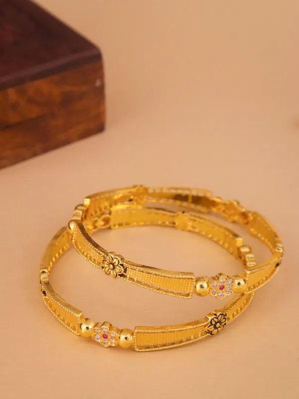 Akshita_Bangle_(_Set_of_2_)
