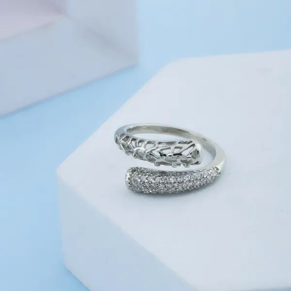 Twisted_Dual_Wings_Brass_Ring_For_Women