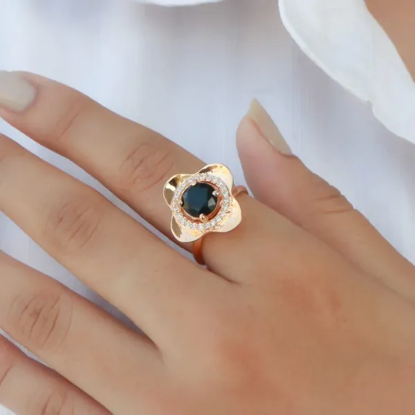 Unique_Black_Onyx_Floral_Brass_Ring_For_Women