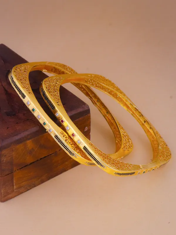 Vidhi_Bangle._(Set_of_2)