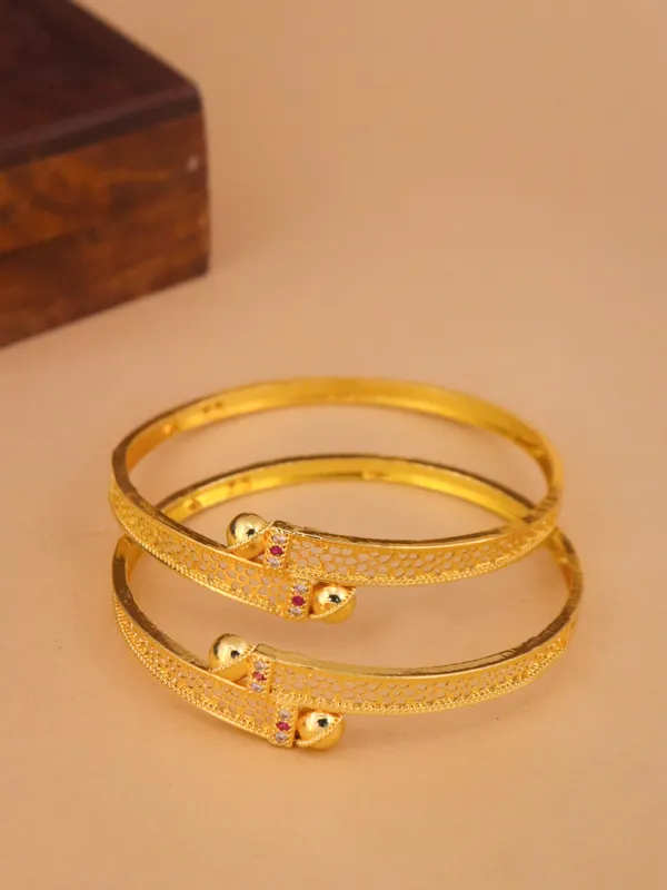 Priya_Bangle._(Set_of_2)