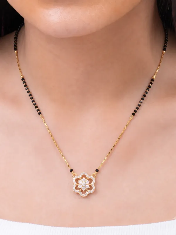 Suhana__18K_Gold_Tone_Plated_Mangalsutra