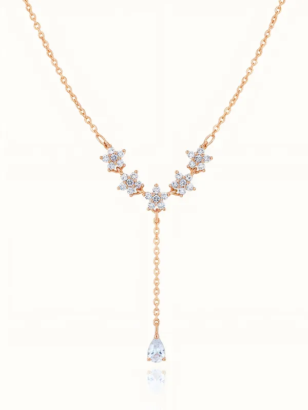 Radiating_Star_Brass_Necklace_For_Women