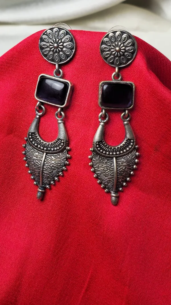 Traditional_Silver_Replica_Earrings_|_Adorable_Designer_Monalisa_Stone_Jewelry