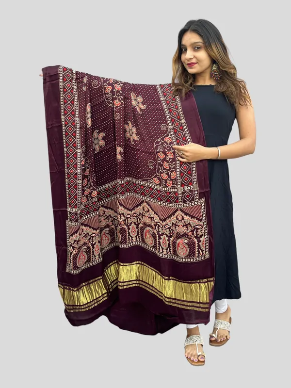 Prijam_Ajrakh_Printed_Women_Dupatta