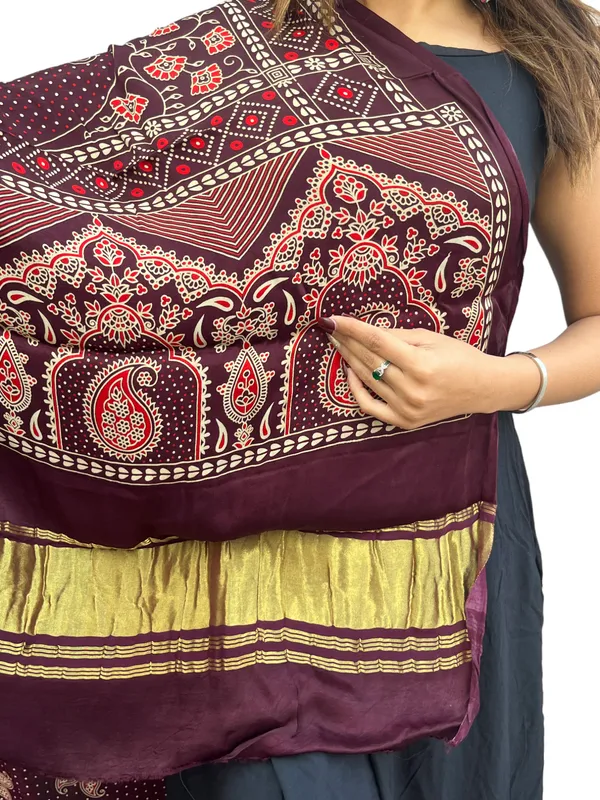 Prijam_Ajrakh_Printed_Women_Dupatta