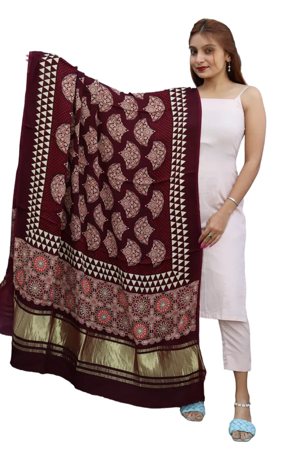 Prijam_Ajrakh_Printed_Women_Dupatta