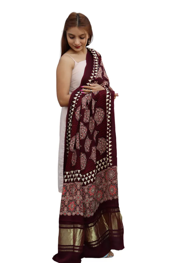 Prijam_Ajrakh_Printed_Women_Dupatta