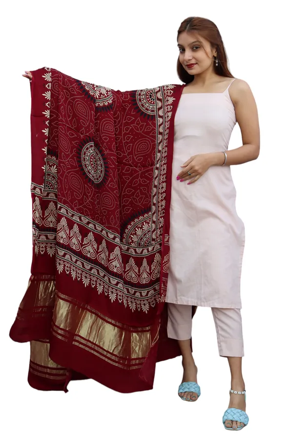 Prijam_Ajrakh_Printed_Women_Dupatta