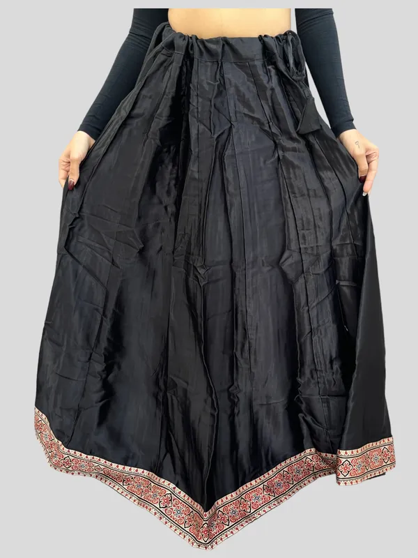 Prijam_Women_Straight_Modal_Silk_Skirt