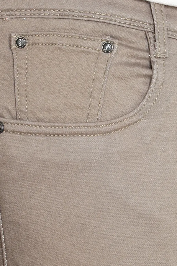 Plus_Size_Light_Brown_Knitted_Satin_Jeans_Stretchable_Comfortable_Cotton_Regular_Fit_Jeans_For_Men