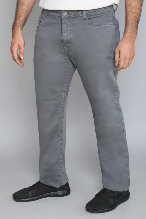 Plus_Size_Light_Grey_Stretchable_Regular_Fit_Knitted_Denim_Jeans_Loose_Fit,_Plus_Size_Jeans_For_Men