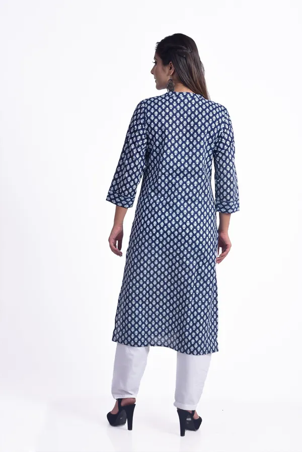 Blue_Pure_Cotton_Frontslit_Kurta_For_Women