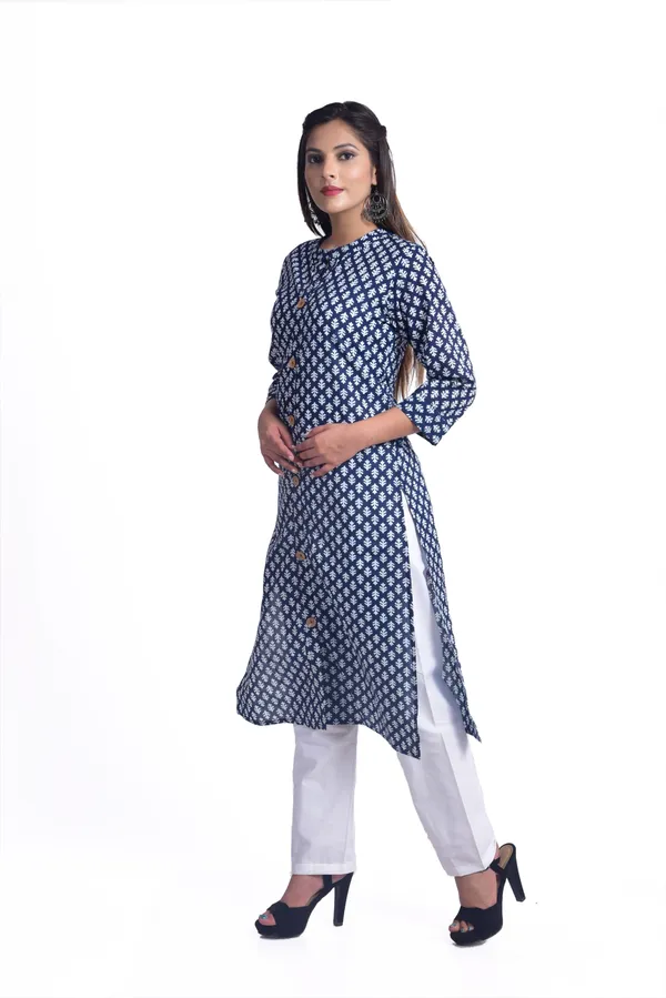 Blue_Pure_Cotton_Frontslit_Kurta_For_Women