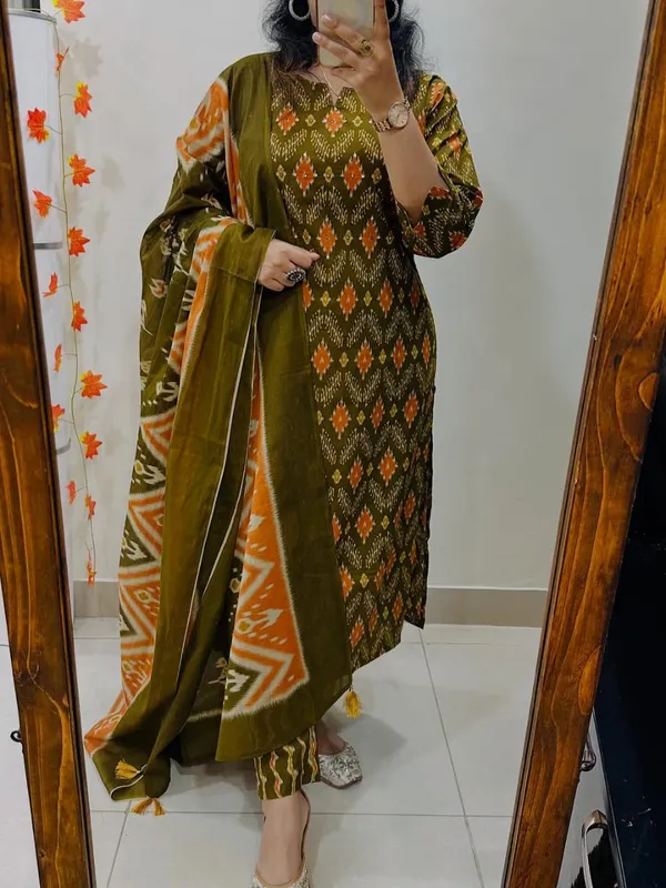 Women_Trendy_Rich_Cotton_Floral_Printed_Green_Kurta_And_Pant_With_Dupatta