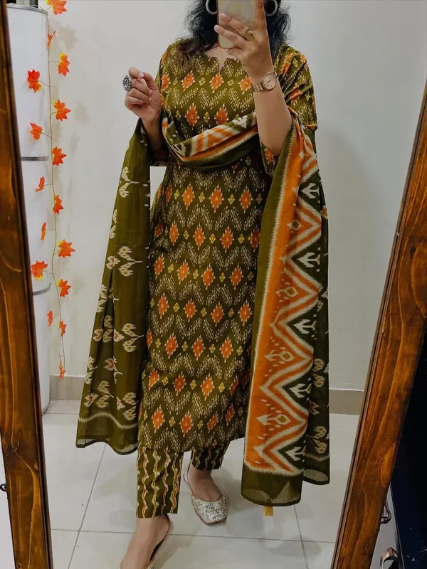 Women_Trendy_Rich_Cotton_Floral_Printed_Green_Kurta_And_Pant_With_Dupatta