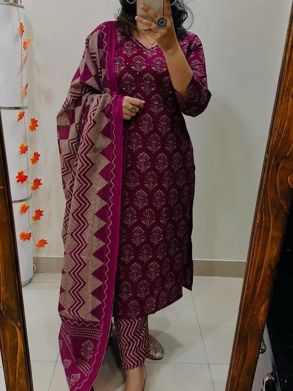 Women_Jaipuri_Trendy_Flower_Printed_And_Sequince_Worked_Cotton_Purple_Kurta_With_Pant_And_Dupatta
