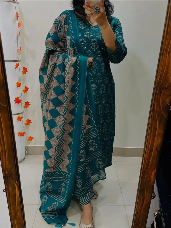 Women_Jaipuri_Trendy_Flower_Printed_And_Sequince_Worked_Cotton_Rama_Kurta_With_Pant_And_Dupatta