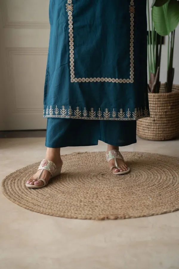Women_Trendy_Wear_Rama_Cotton_Embriodered_Straight_Kurta_With_Pant_and_Dupatta