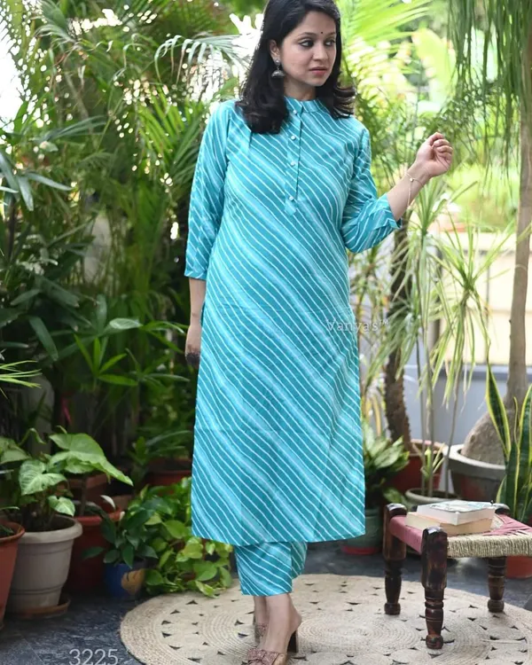 Sky_Blue_Lehriya_Sanganeri_Jaipuri_Printed_Cotton_Kurta_With_Pant
