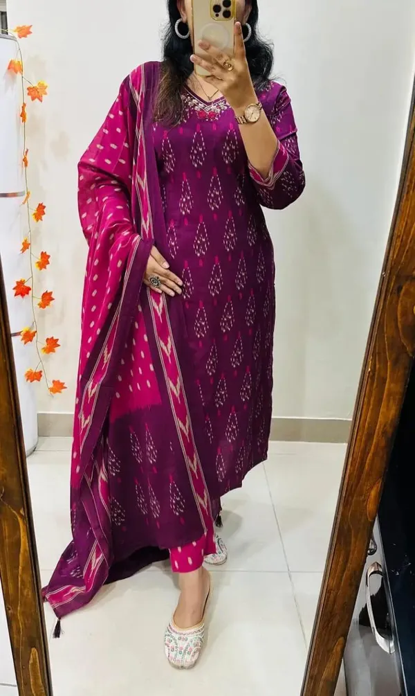 Women_Designer_Rich_Cotton_Floral_Printed_Purple_Pink_Kurta_And_Pant_With_Dupatta