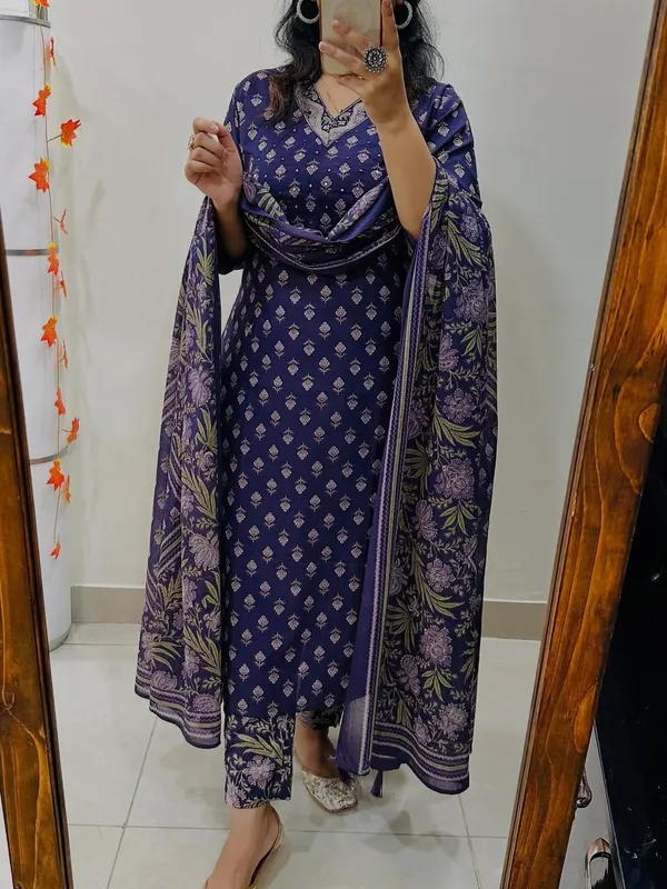 Women_Straight_V_Neck_Floral_Printed_Cotton_Blue_Kurta_With_Pant_And_Dupatta