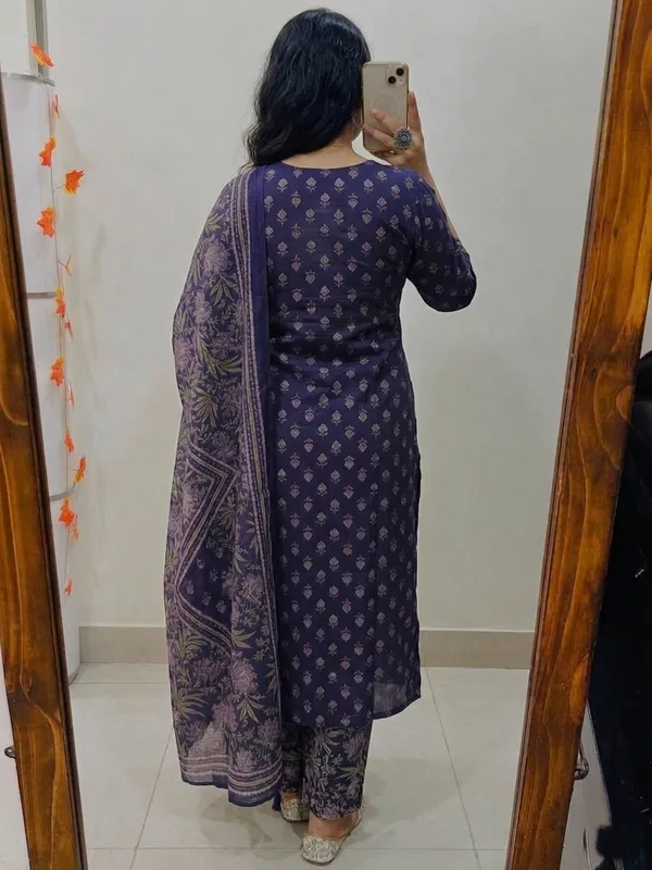 Women_Straight_V_Neck_Floral_Printed_Cotton_Blue_Kurta_With_Pant_And_Dupatta