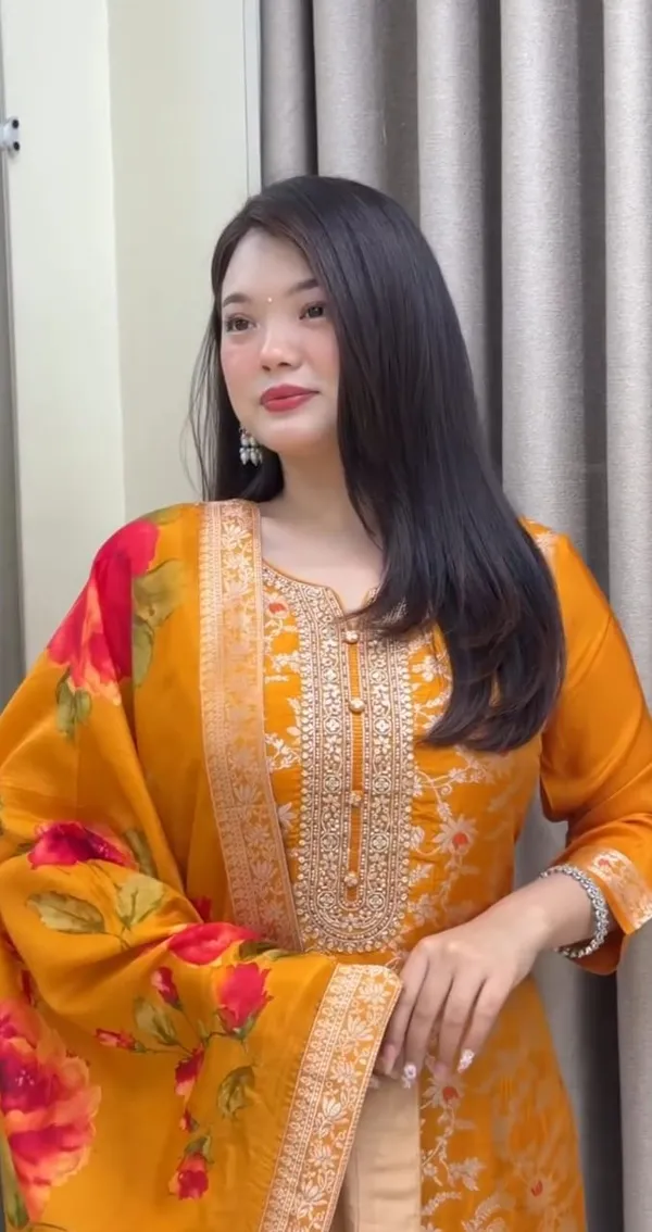 Women_Zari_Coated_Premium_Chanderi_Orange_Kurta_With_Pant_and_Premium_Banaras_Jacquard_Dupatta