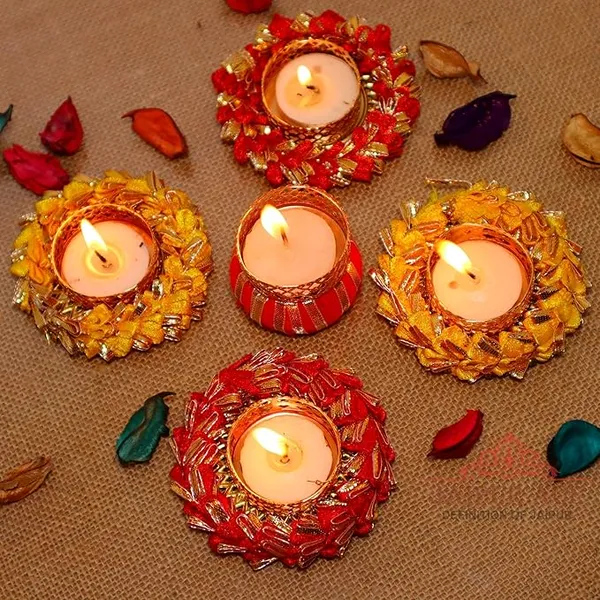 1_Damroo_Tea_Light_&_4_Flower_Tea_Light_Diwali_Decorative_Tealight