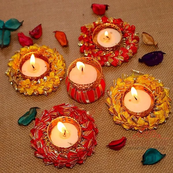 1_Damroo_Tea_Light_&_4_Flower_Tea_Light_Diwali_Decorative_Tealight
